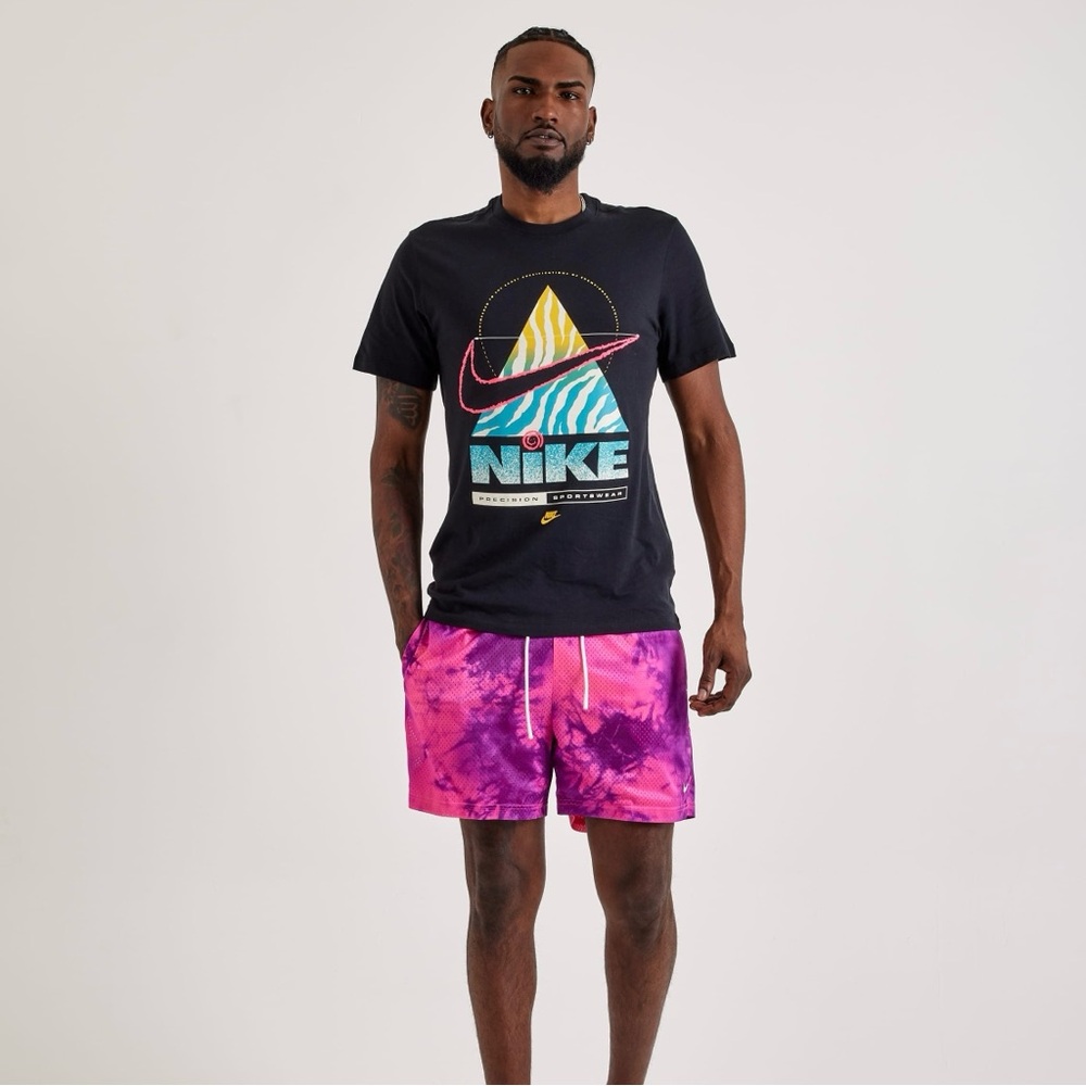 The‎ Nike Tee Precision Sportswear Size M Pyramid Swoosh Logo